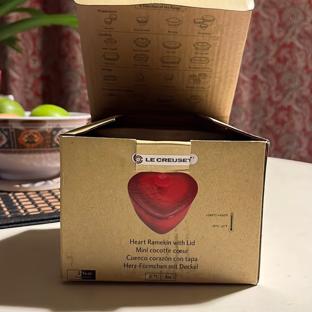 Le Creuset Heart Ramekin with Lid
